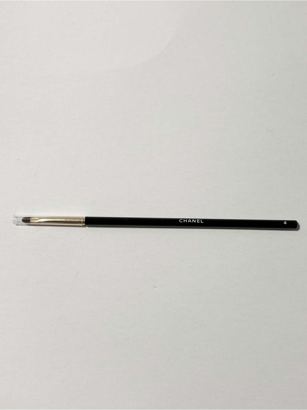 CHANEL Black Detail Brush No.4